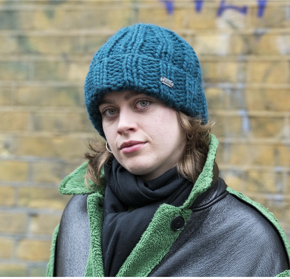 Beanie Turn up Thick Yarn Teal PK2525 - Image 3